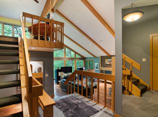 644 Graafschap Rd, Holland, MI 49423