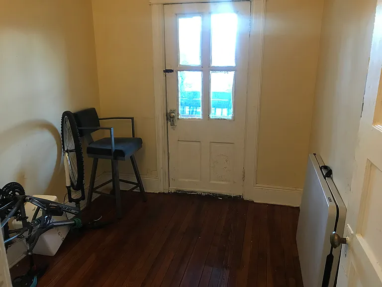 40 Gardner Ave #2 — Photo 13
