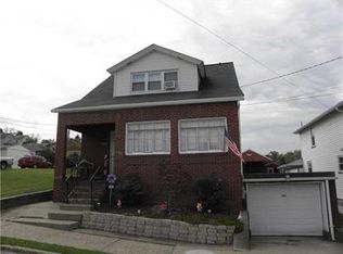 908 Lawrence St, Monongahela, PA