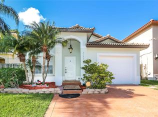 21532 SW 88th Pl, Cutler Bay, FL 33189
