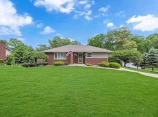 117 Birnesser Dr, Beaver Falls, PA 15010