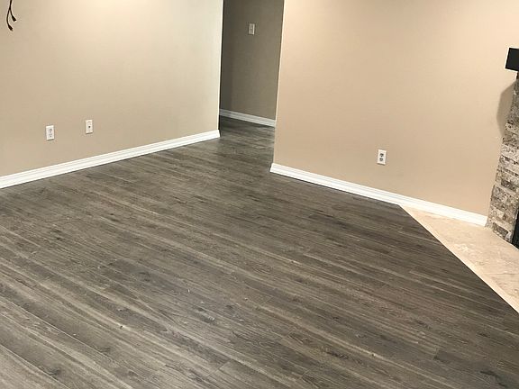 3rd image of 6112 Dodger Dr