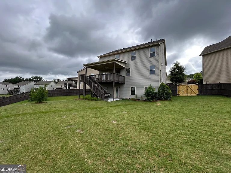 2940 Furlong Ct — Photo 32