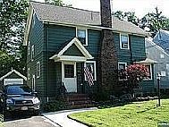2nd image of 60 Clinton Ave