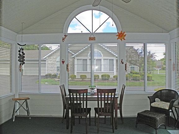 5th image of 723 Windward Ln