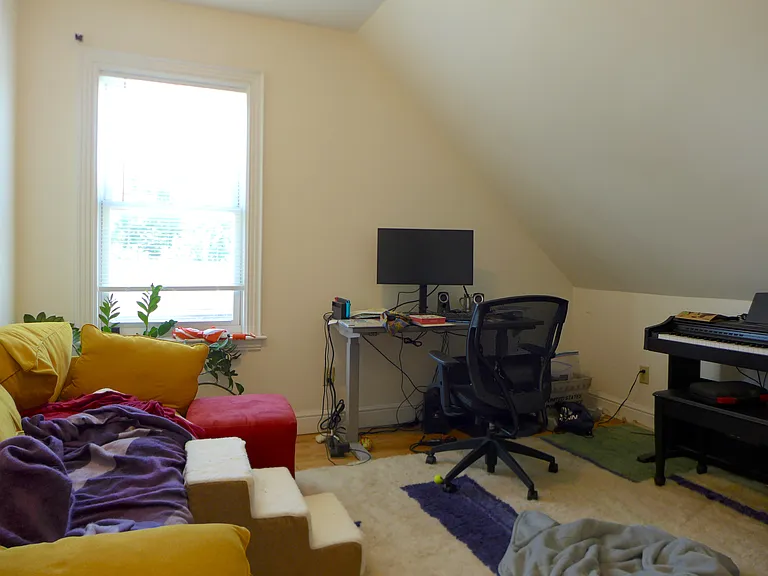 120 Gore St — Photo 8