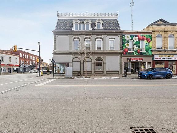 4th image of 56 Norfolk St S