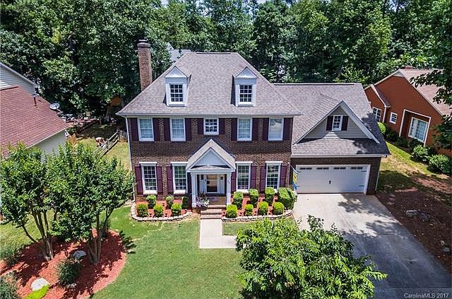 1st image of 521 Tysons Forest Dr