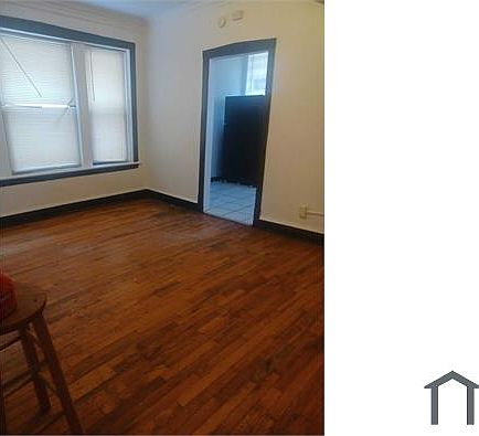 2nd image of 409 E 113th St #1W