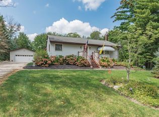 3608 S County Line Rd, Geneva, OH 44041