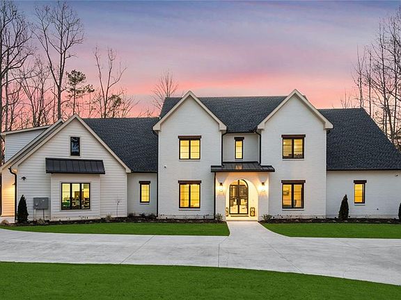 2nd image of 2309 Dinsmore Rd