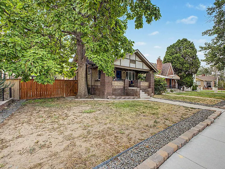 1156 S Downing St — Photo 2