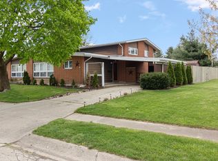 1410 Fairway Dr, Rantoul, IL 61866