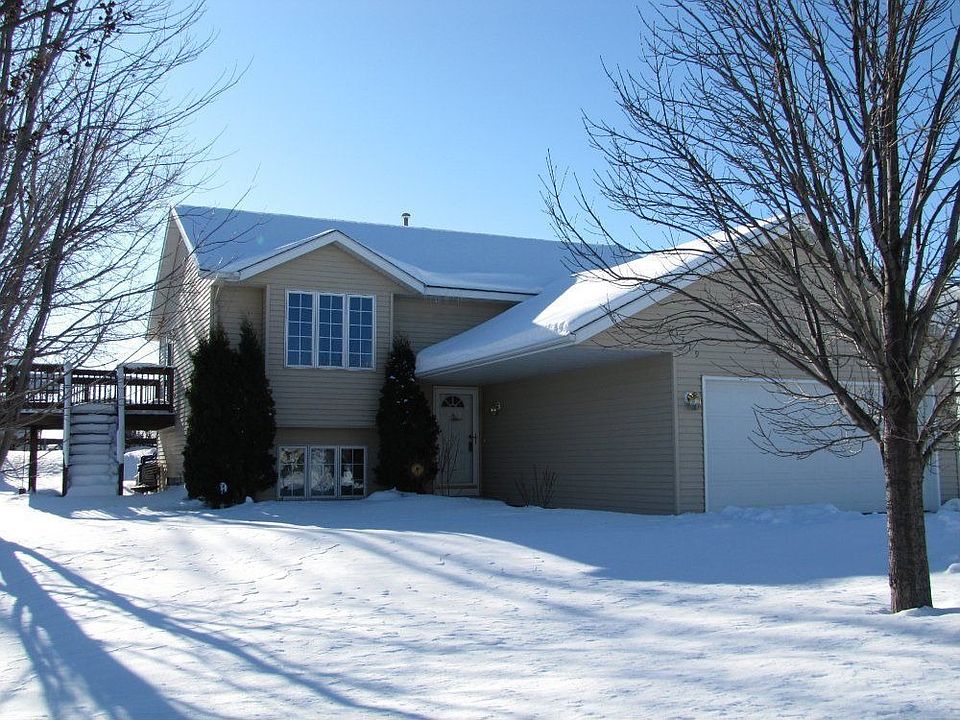 For Sale: 1779 LaMar Drive, North Mankato, MN 56003