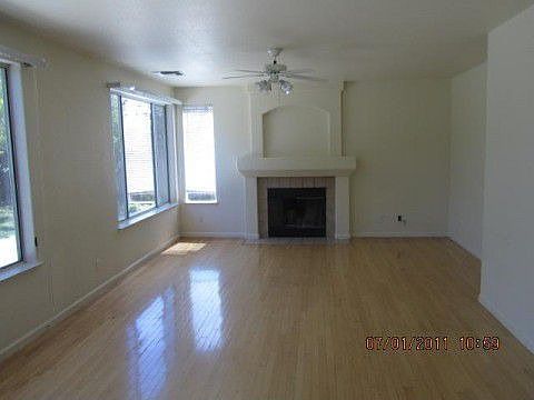 4th image of 3733 Oak Shores Dr