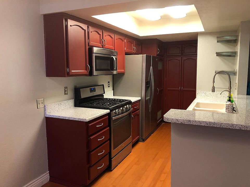 1st image of 3745 Mississippi St