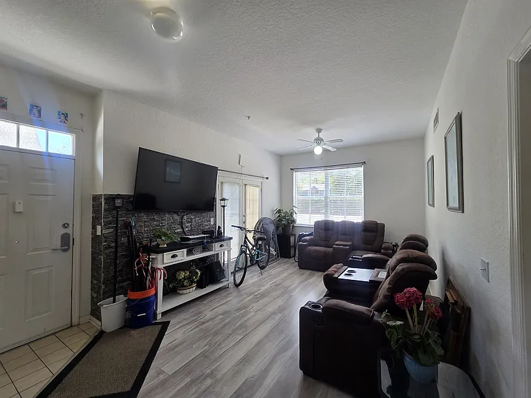 4013 Venetian Bay Dr #108 — Photo 5