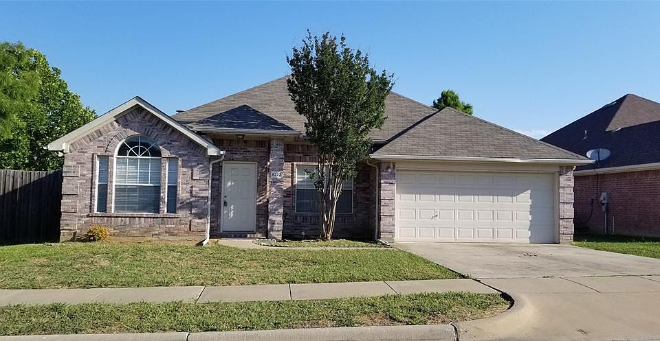 1st image of 8222 Mosstree Dr