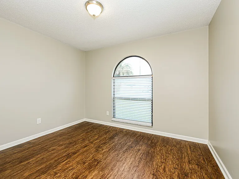 8050 Cumberland Gap Trl — Photo 14