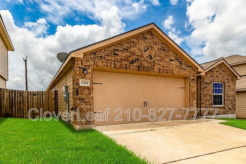 3 bed, 2.5 bath, 1525 sqft, $1,467 — Photo 3
