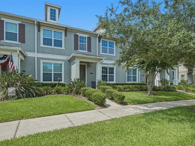 15591 Honeybell Dr — Photo 2