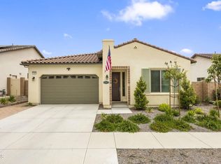 545 Eureka Dr, Santa Paula, CA 93060