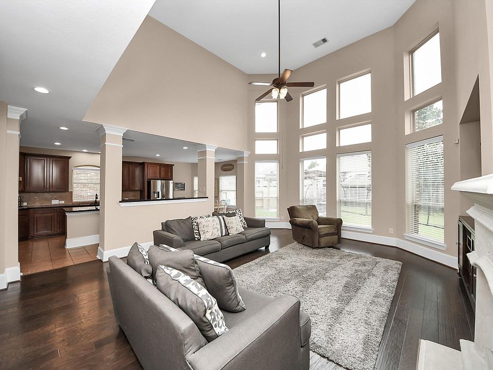 1st image of 28047 Comal Karst Dr