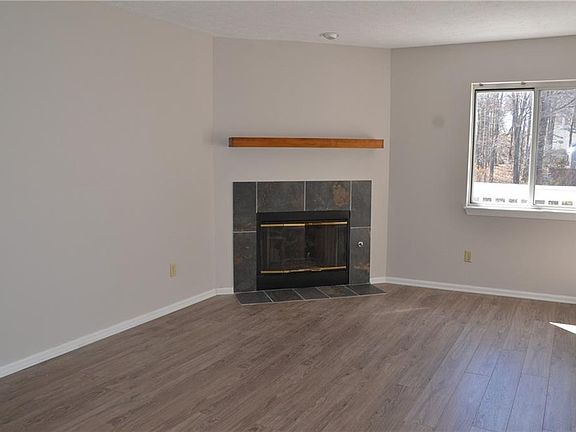 3rd image of 1314 Patti Park