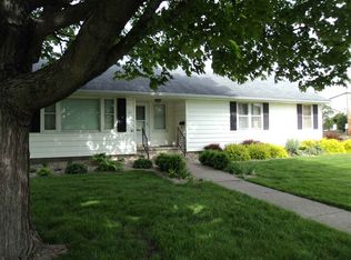 141 N Stewart St, Geneseo, IL 61254