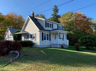 9 Headacre Farm Rd, Owls Head, ME 04854