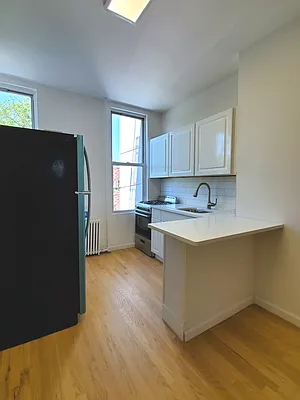 Rented by Nest Seekers International | media 3