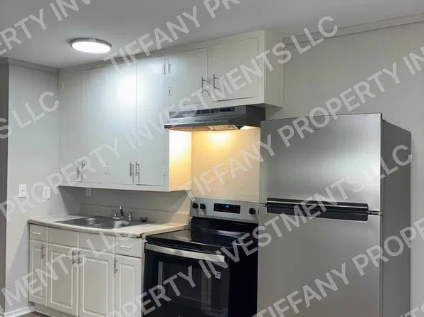 1028 New Beginnings Ave APT D, Gastonia, NC 28052