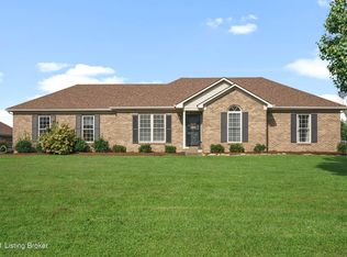 166 Meadowview Dr, Taylorsville, KY 40071