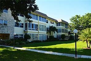 2nd image of 5131 W Oakland Park Boulevard #107
