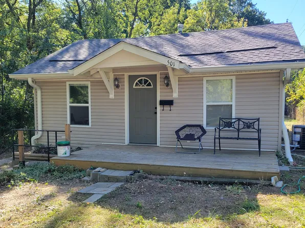 501 E Hereford Ave, Independence, MO 64055