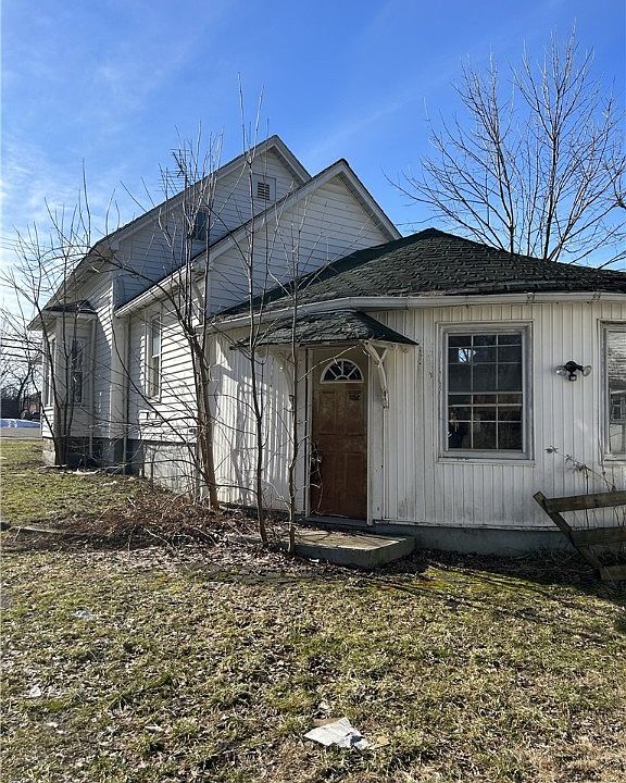 149 Lake St, Angola, NY 14006 Zillow