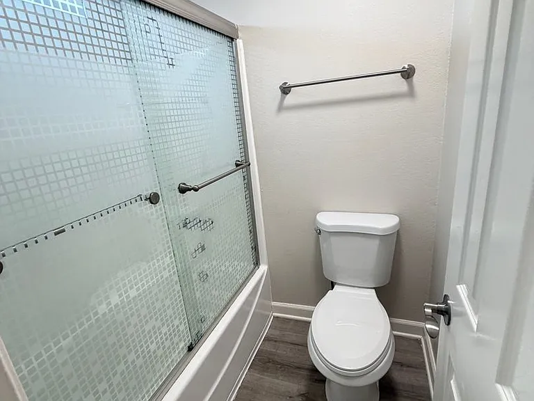 7720 Crescent Ave — Photo 35