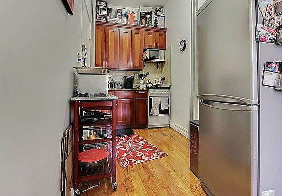 4th image of 134 W 86th St APT 3B