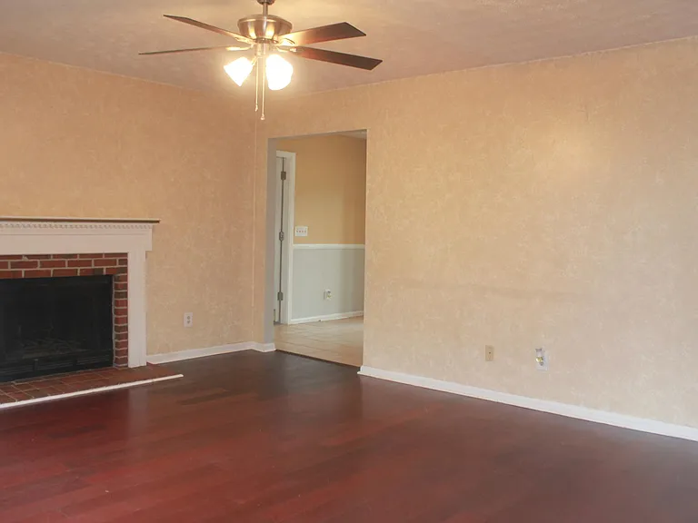 4560 Broadwater Trl — Photo 7