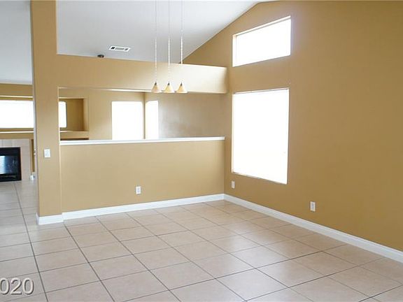 2nd image of 4620 Ferrell St