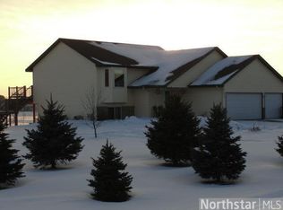 10105 302nd Ave, Princeton, MN 55371