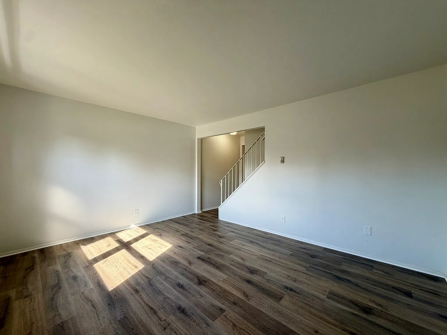 781 N Macomb St — Photo 3