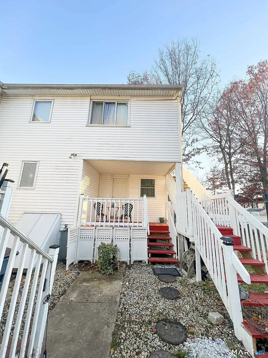 Building Photo - 135 Claudia Dr #1