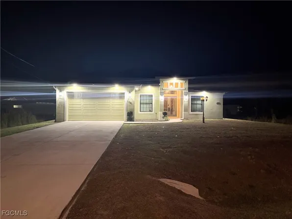 338 Partridge St, Lehigh Acres, FL 33974