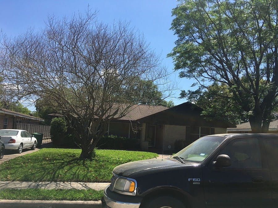 1st image of 8036 Glenview Dr