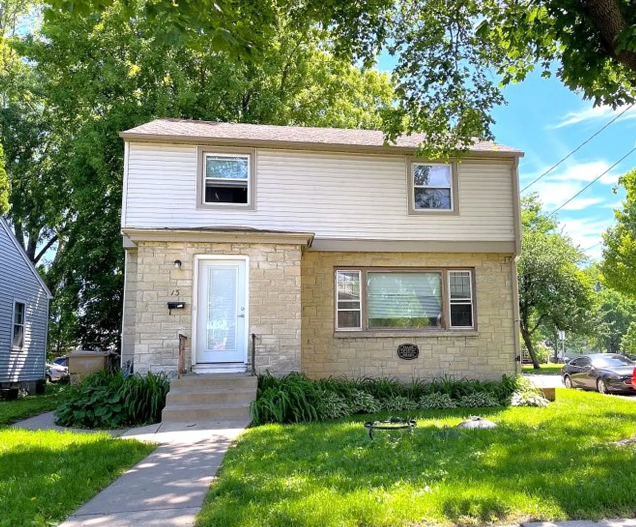 13 S Orchard St. (6 BR+) — Photo 1