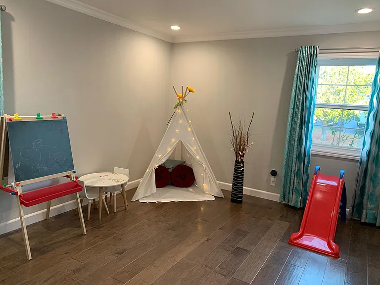 Room 1