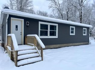 2546 E Bevens Rd, Caro, MI 48723