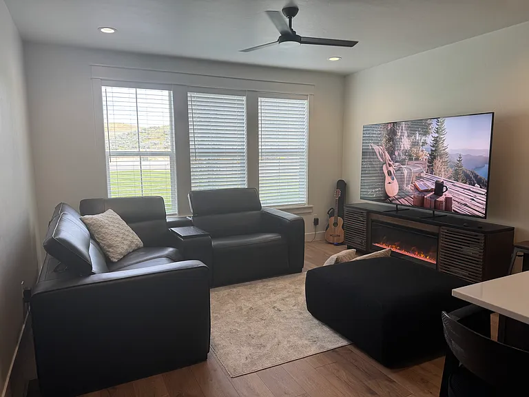 6200 N Holly Springs Ln — Photo 9