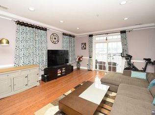 7706 Marine Rd APT 123, North Bergen, NJ 07047